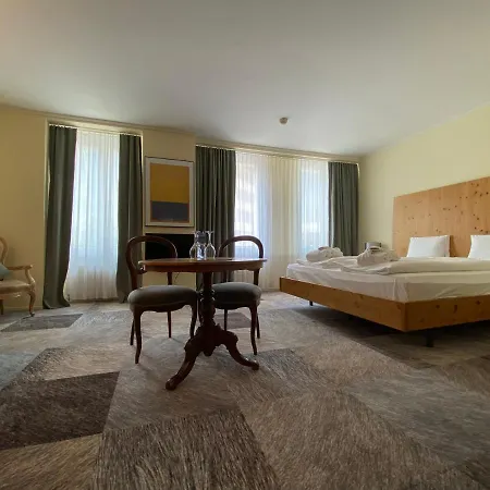 Otel Thermal & Walliser Alpentherme Leukerbad