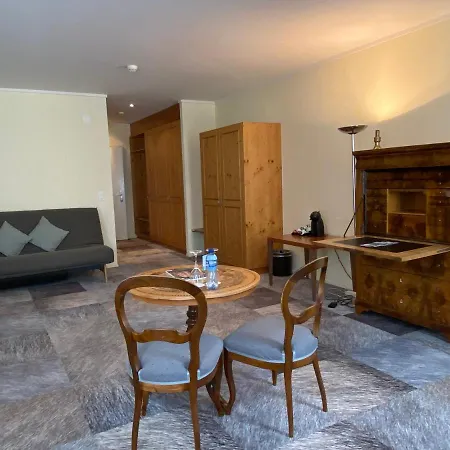 Thermal & Walliser Alpentherme Otel Leukerbad