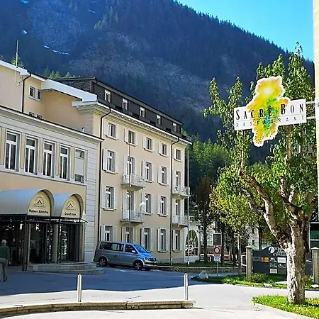 Thermal & Walliser Alpentherme فندق