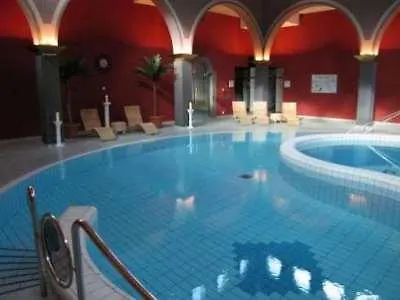 Thermal & Walliser Alpentherme Отель Лойкербад